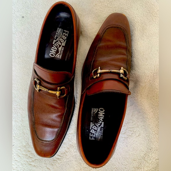 Ferragamo size 8 leather shoes - Picture 1 of 7